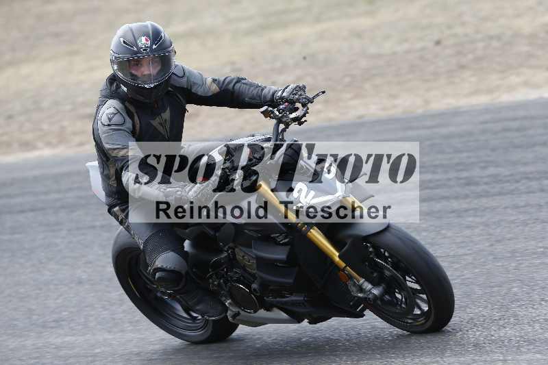 /21 17.06.2026  Ducati Schweiz Track Warmup ADR/Gruppe gruen/23